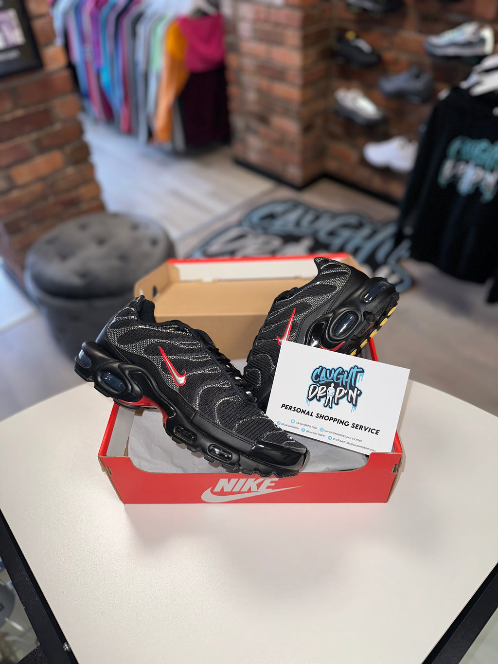 Nike Air Max Plus TN Black Carbon Red 2024