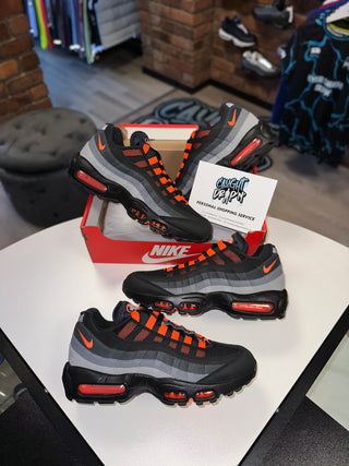 Nike Air Max 95’s Hyper Crimson