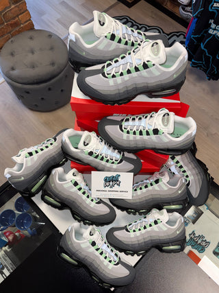 Nike Air Max 95’s OG Fresh Mint Big Bubble 2026
