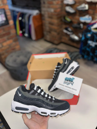 Nike Air Max 95’s Black Safari