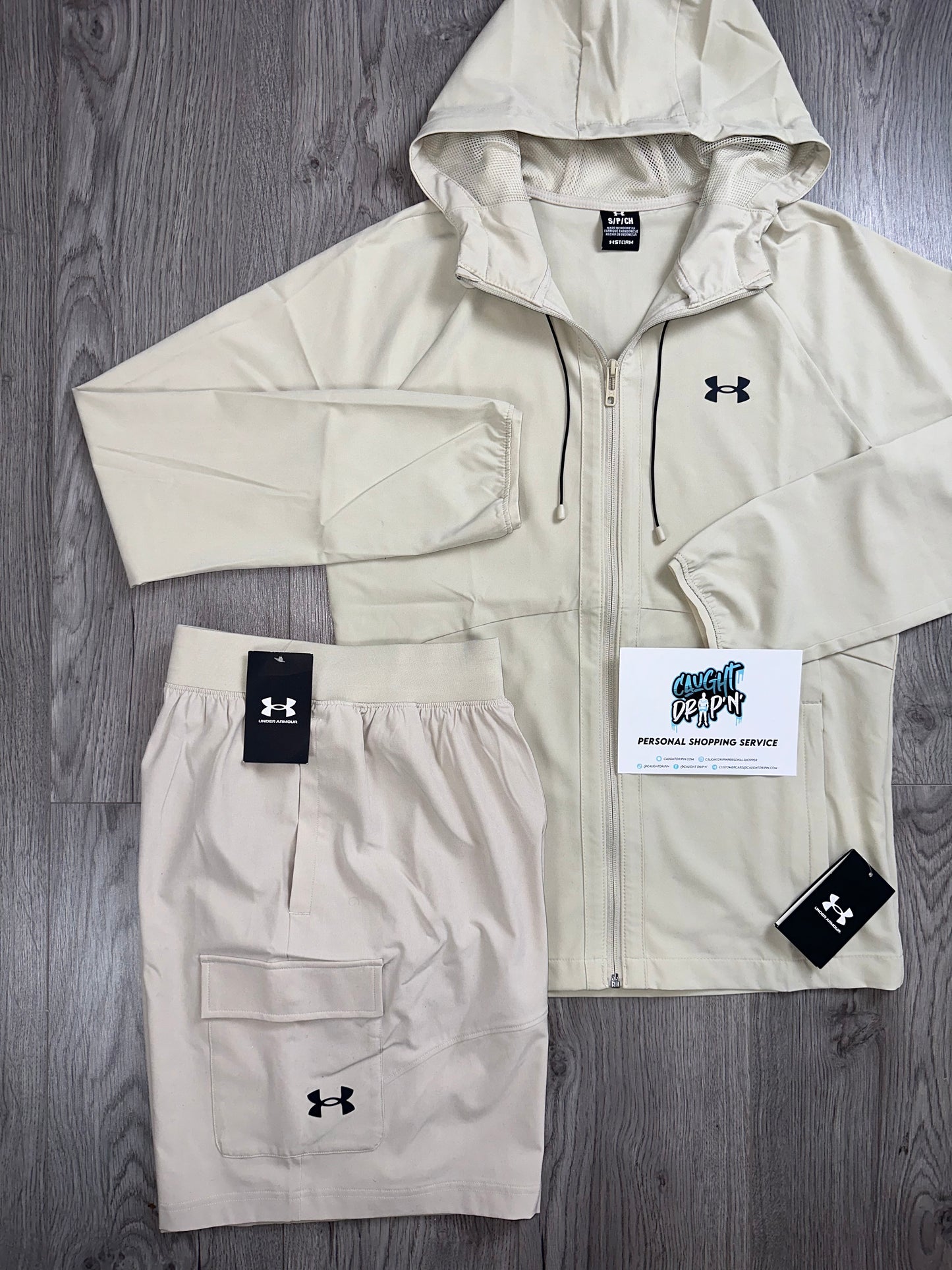 Under Armour Woven Cargo Shorts Set | Sand