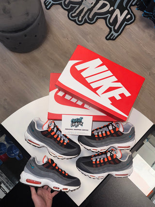 Nike Air Max 95’s Grey Speckled Orange 2018