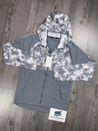 Nike Repel Windrunner Jacket Grey | White Camo