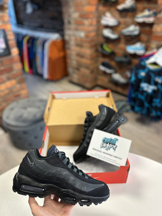 Nike Air Max 95’s Black | Smoke Grey