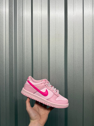 Nike Dunk Triple Pink GS