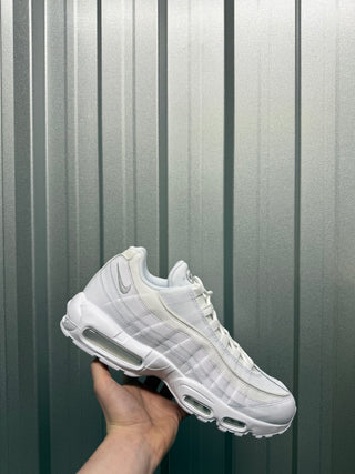 Nike Air Max 95’s Triple White