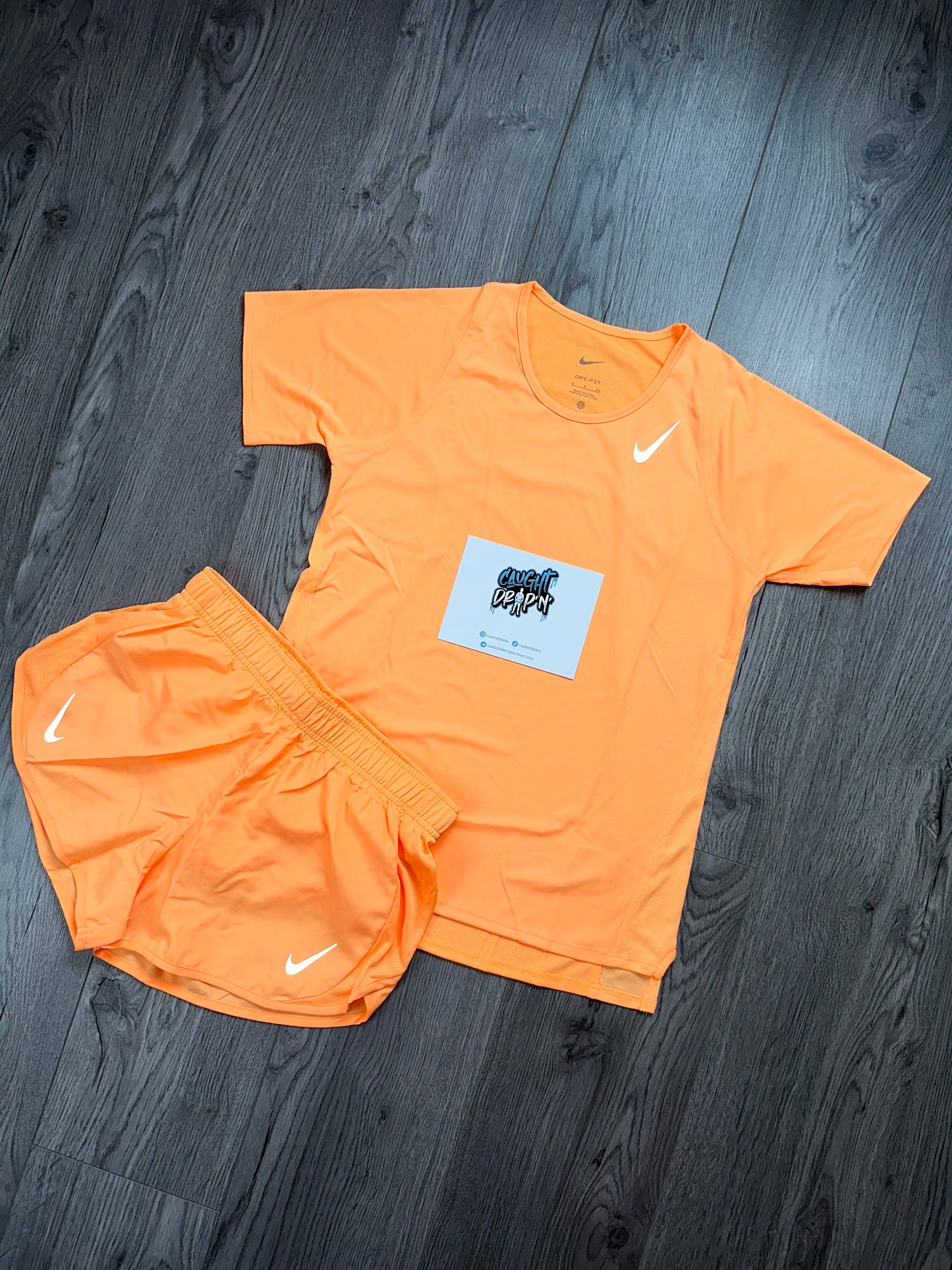Women’s Nike Running Set Peach