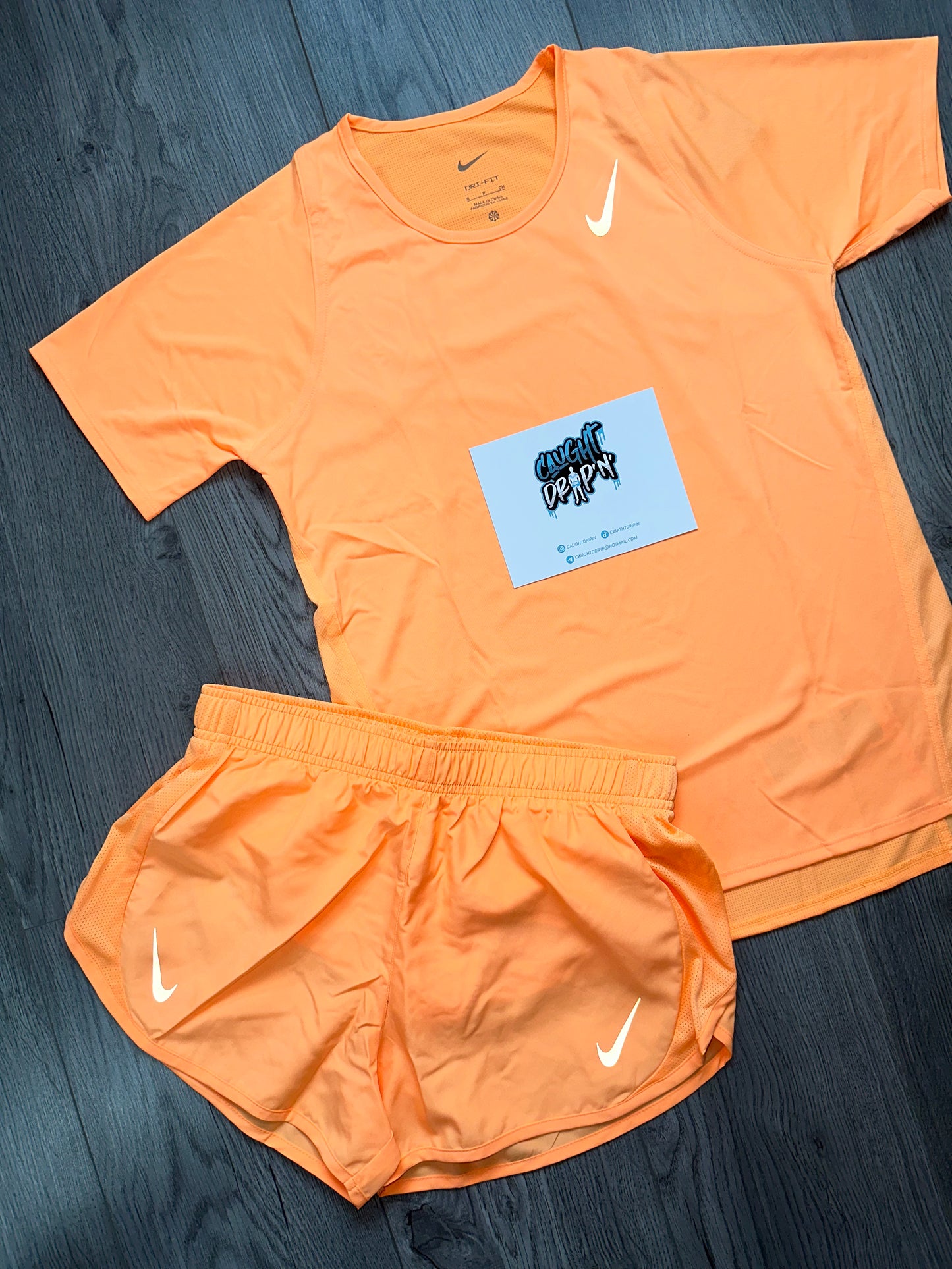 Women’s Nike Running Set Peach