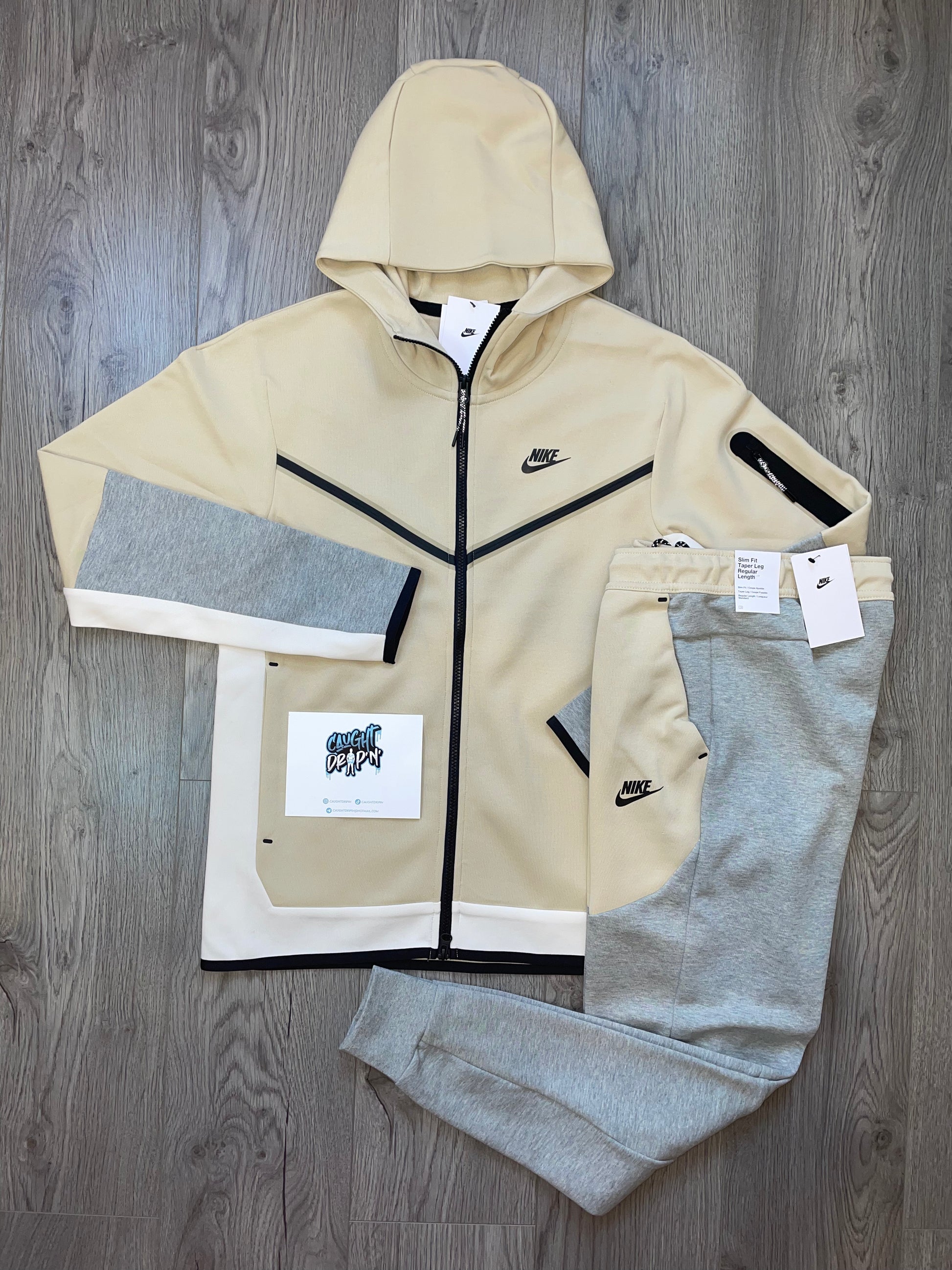 Nike tracksuit beige hot sale